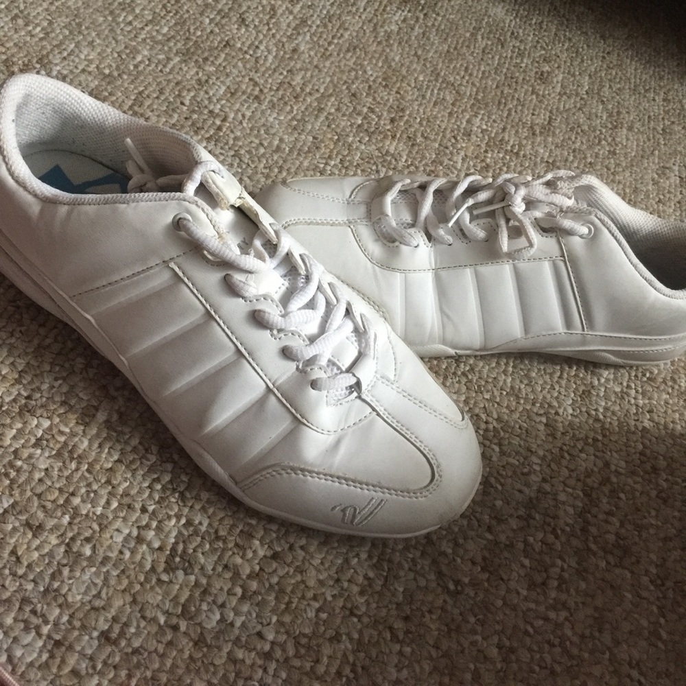 Cheerleading sneakers
